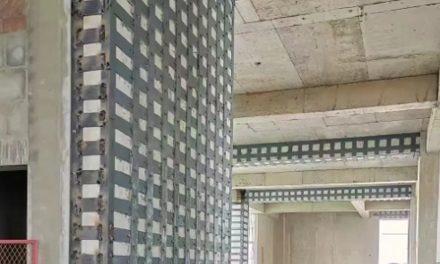 天水加固公司如何加固屋面裂缝问题？